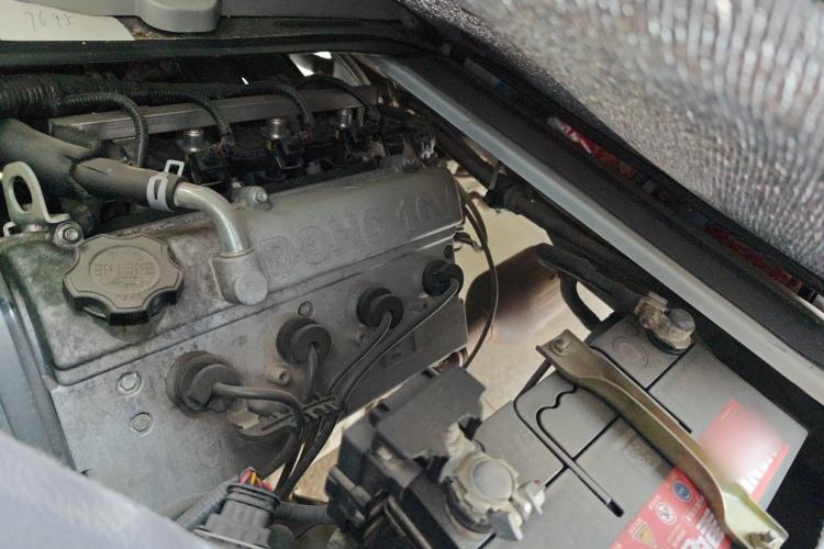 Used Jinbei New Hiace X30L 2016 1.5L Wealth Edition Van DLCG14 Engine Bay Left