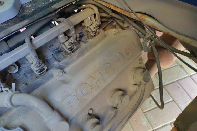 Used Jinbei New Hiace X30L 2016 1.3L Wealth Edition DLCG12 Engine Bay Left