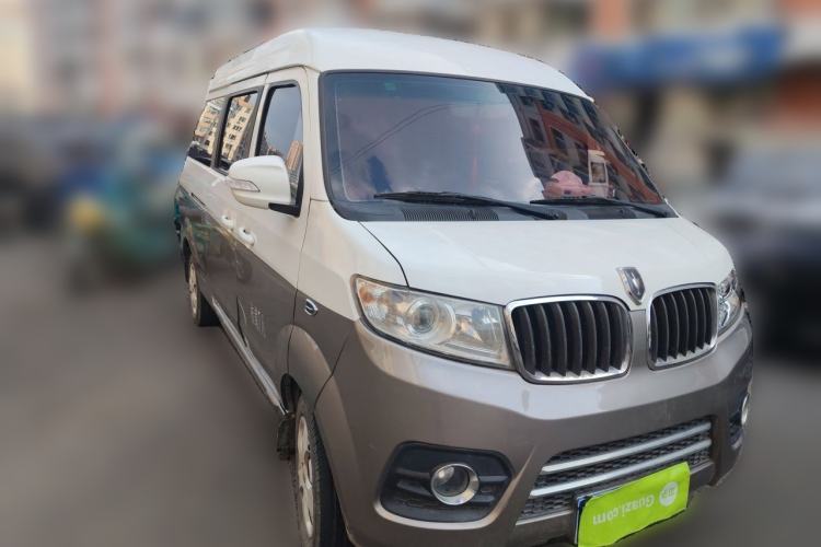 Used Jinbei New Hiace X30L 2016 1.5L Wealth Edition Natural Gas DLCG14 Front Right 45 Deg