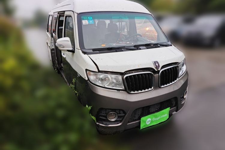 Used Jinbei New Hiace X30L 2016 1.5L Wealth Edition DLCG14 Front Right 45 Deg