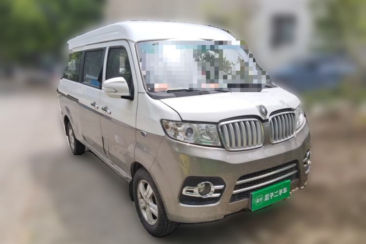 Used Jinbei New Hiace X30L 2016 1.3L Wealth Edition DLCG12 Front Right 45 Deg