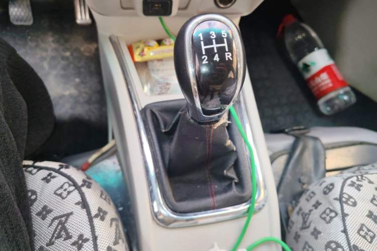Used Jinbei New Hiace X30L 2016 1.5L Wealth Edition Natural Gas DLCG14 Gear Lever