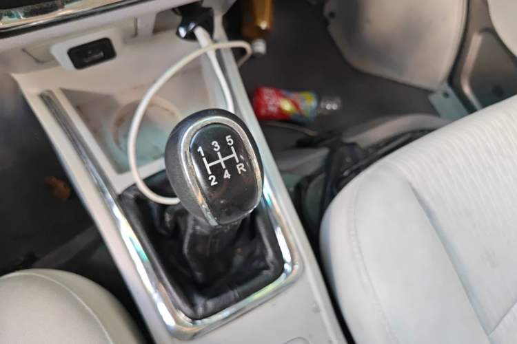 Used Jinbei New Hiace X30L 2016 1.5L Wealth Edition DLCG14 Gear Lever