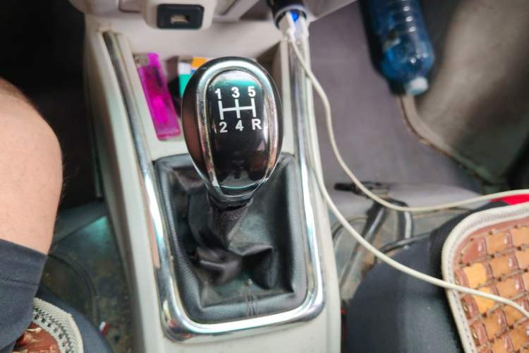 Used Jinbei New Hiace X30L 2016 1.5L Wealth Edition Van DLCG14 Gear Lever