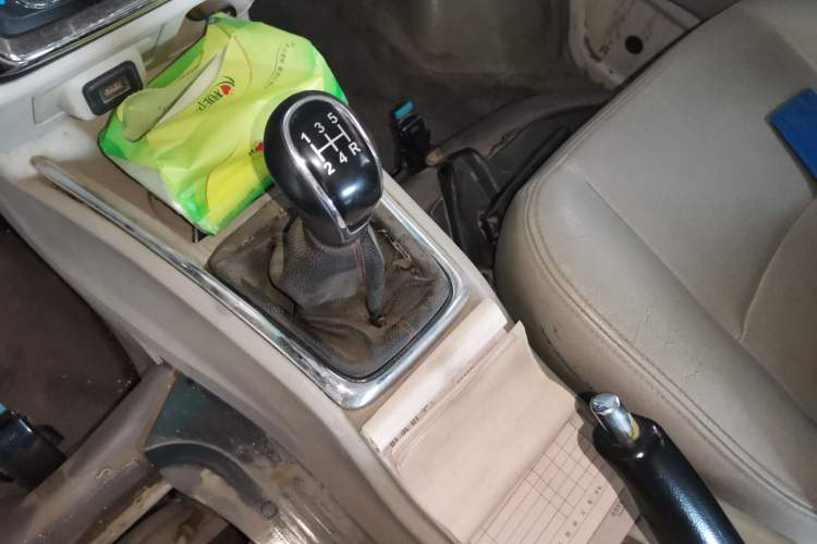 Used Jinbei New Hiace X30L 2016 1.5L Business Edition DLCG14 Gear Lever