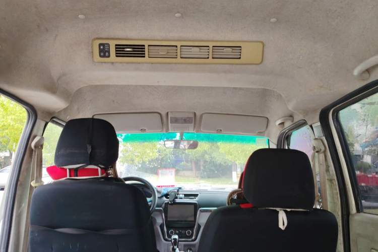 Used Jinbei New Hiace X30L 2016 1.5L Wealth Edition Van DLCG14 Headliner