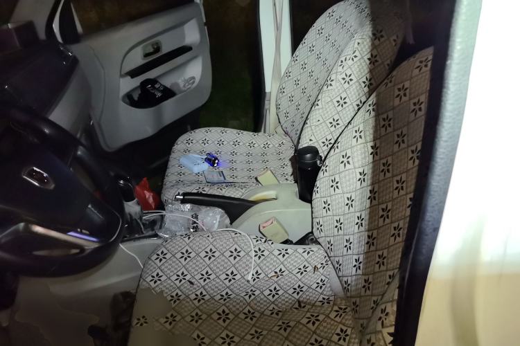 Used Jinbei New Hiace X30L 2016 1.5L Wealth Edition DLCG14 Left Front Seat