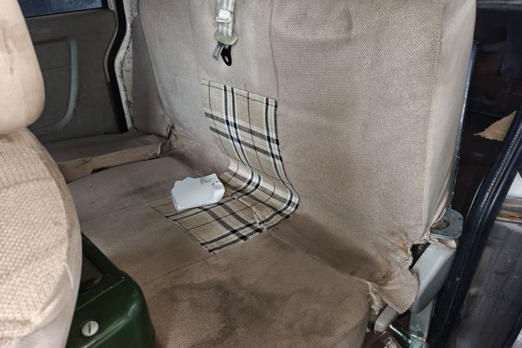 Used Jinbei New Hiace X30L 2016 1.3L Wealth Edition DLCG12 Left Rear Seat