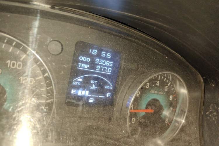 Used Jinbei New Hiace X30L 2016 1.5L Wealth Edition DLCG14 Odometer Close Up