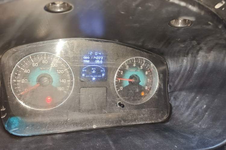 Used Jinbei New Hiace X30L 2016 1.3L Wealth Edition DLCG12 Odometer Close Up