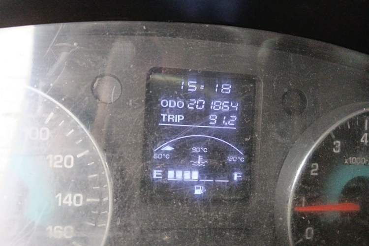 Used Jinbei New Hiace X30L 2016 1.5L Business Edition DLCG14 Odometer Close Up