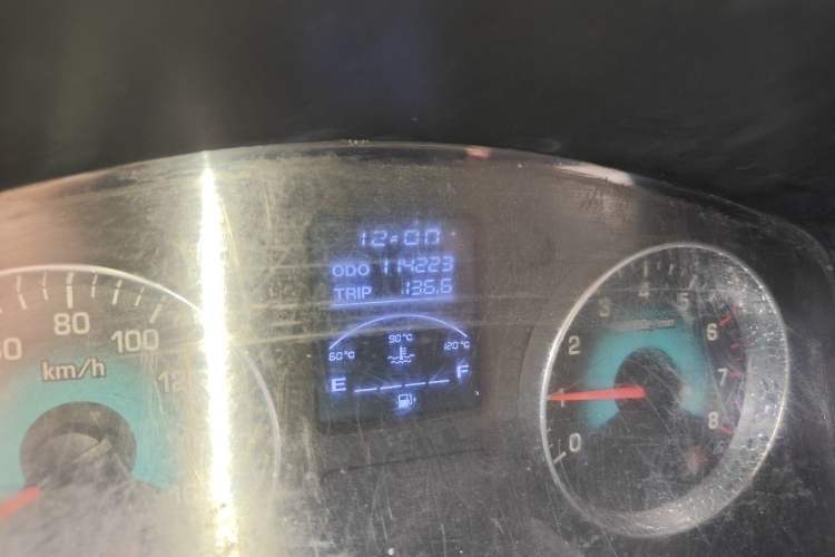 Used Jinbei New Hiace X30L 2016 1.3L Wealth Edition DLCG12 Odometer Close Up