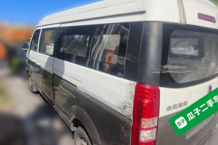 Used Jinbei New Hiace X30L 2016 1.3L Wealth Edition Van DLCG12 Rear Left 45 Deg