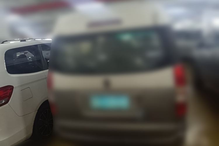 Used Jinbei New Hiace X30L 2016 1.5L Wealth Edition DLCG14 Rear