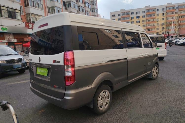 Used Jinbei New Hiace X30L 2016 1.5L Wealth Edition Natural Gas DLCG14 Rear Right 45 Deg