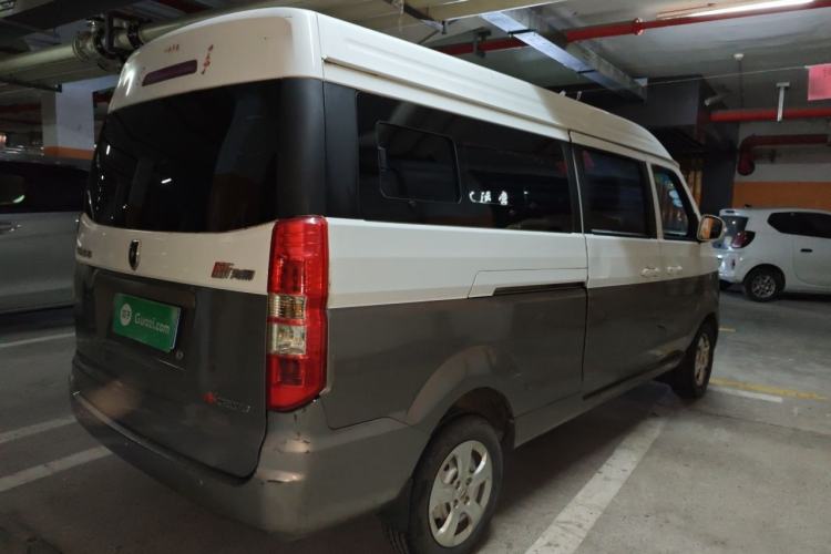 Used Jinbei New Hiace X30L 2016 1.5L Wealth Edition DLCG14 Rear Right 45 Deg