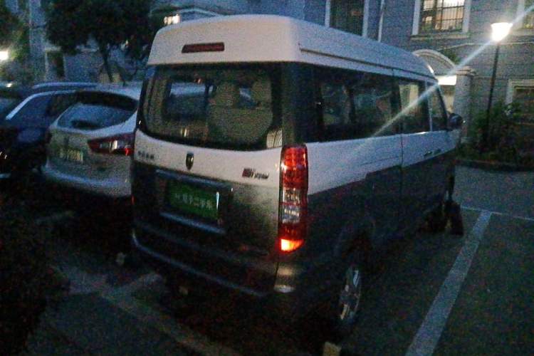 Used Jinbei New Hiace X30L 2016 1.5L Business Edition DLCG14 Rear Right 45 Deg