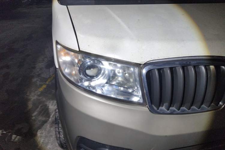 Used Jinbei New Hiace X30L 2016 1.5L Wealth Edition DLCG14 Right Front Headlight