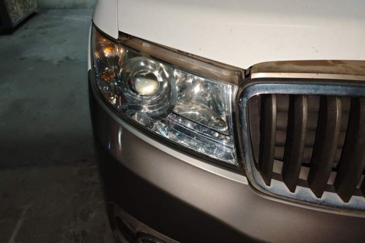 Used Jinbei New Hiace X30L 2016 1.5L Wealth Edition DLCG14 Right Front Headlight