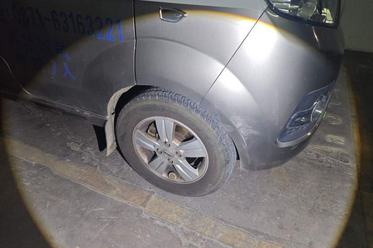Used Jinbei New Hiace X30L 2016 1.5L Business Edition DLCG14 Right Front Wheel Hub