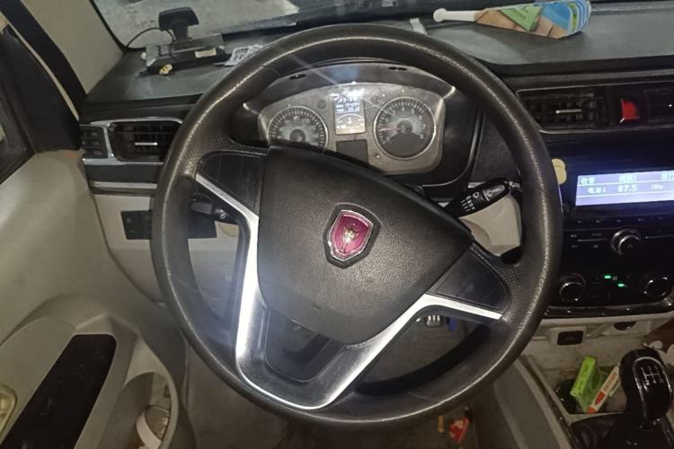 Used Jinbei New Hiace X30L 2016 1.5L Wealth Edition DLCG14 Steering Wheel