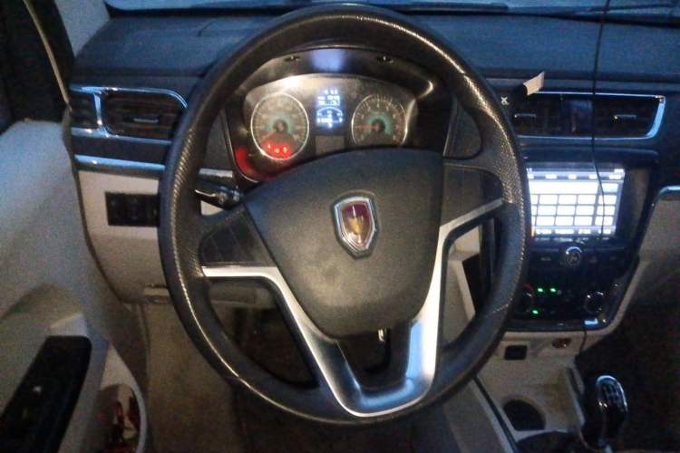 Used Jinbei New Hiace X30L 2016 1.5L Business Edition DLCG14 Steering Wheel