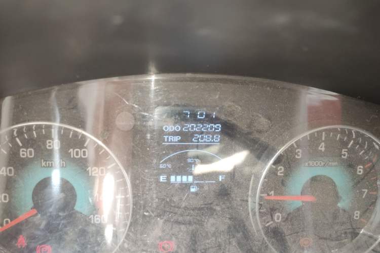 Used Jinbei New Hiace X30L 2016 1.3L Wealth Edition DLCG12 Odometer Close Up