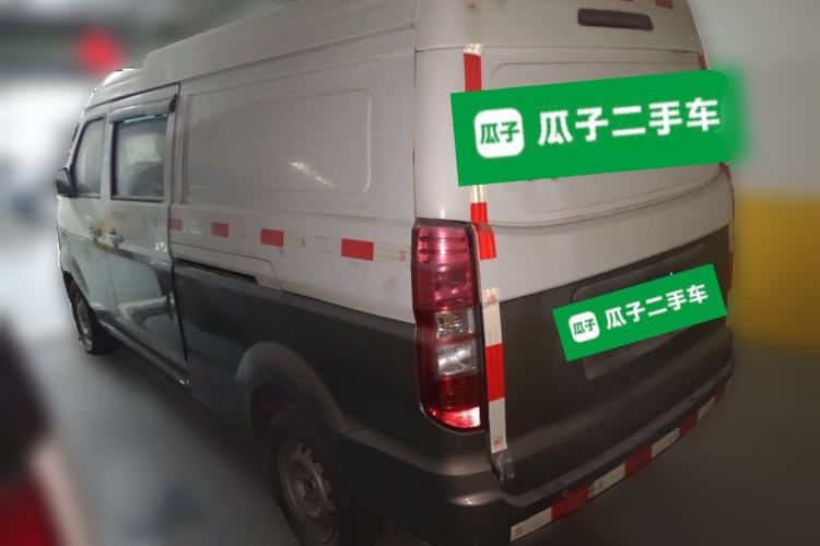 Used Jinbei New Hiace X30L 2016 1.5L Wealth Edition Van DLCG14 Rear Left 45 Deg