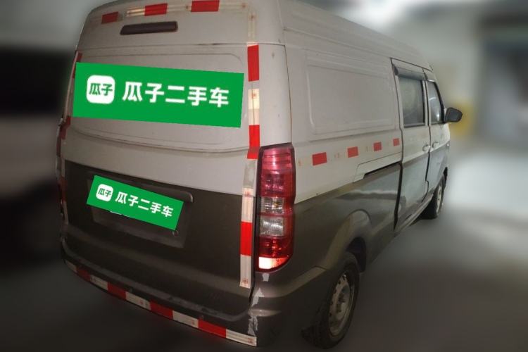 Used Jinbei New Hiace X30L 2016 1.5L Wealth Edition Van DLCG14 Rear Right 45 Deg