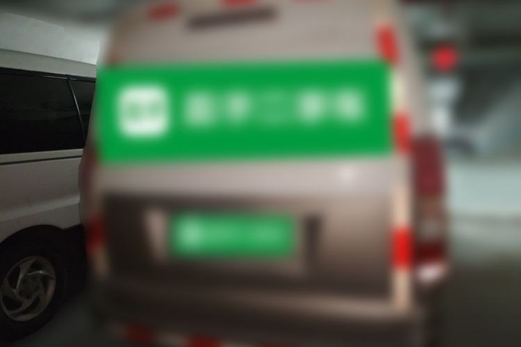 Used Jinbei New Hiace X30L 2016 1.5L Wealth Edition Van DLCG14 Rear