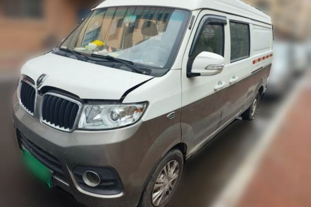 Used Jinbei New Hiace X30L 2016 1.5L Wealth Edition Van DLCG14
