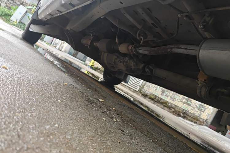 Used Jinbei New Hiace X30L 2016 1.5L Wealth Edition Van DLCG14 Chassis Rear Left