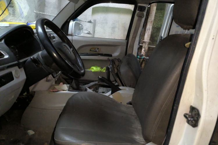 Used Jinbei New Hiace X30L 2016 1.5L Wealth Edition DLCG14 Left Front Seat