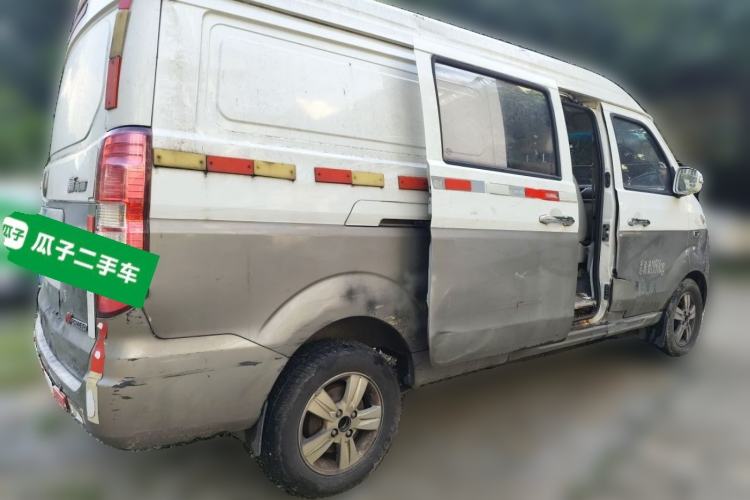 Used Jinbei New Hiace X30L 2016 1.5L Business Edition Van DLCG14 Rear Right 45 Deg