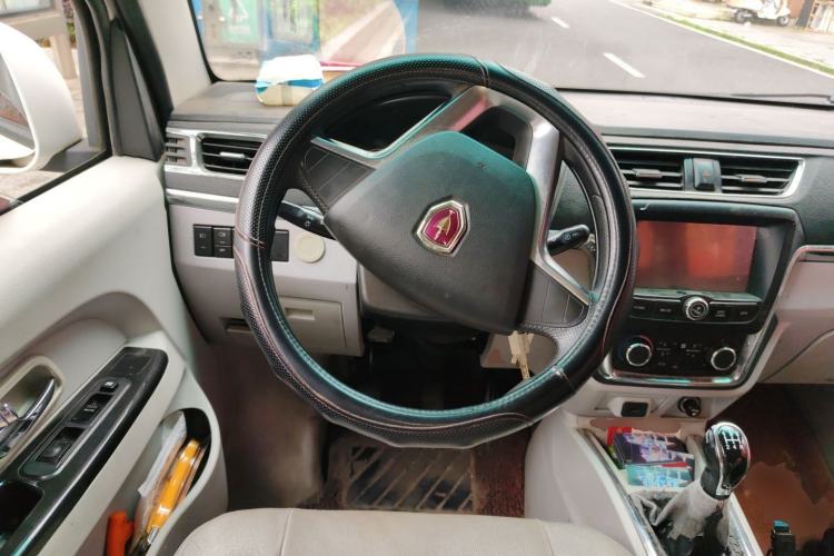 Used Jinbei New Hiace X30L 2016 1.5L Wealth Edition DLCG14 Steering Wheel