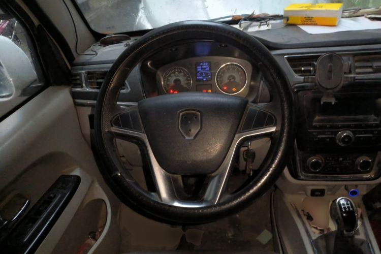 Used Jinbei New Hiace X30L 2016 1.5L Wealth Edition DLCG14 Steering Wheel