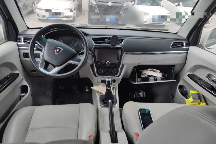 Used Jinbei New Hiace X30L 2016 1.5L Business Edition Natural Gas DLCG14 Center Console