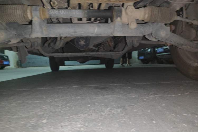 Used Jinbei New Hiace X30L 2016 1.5L Wealth Edition Van DLCG14 Chassis Front