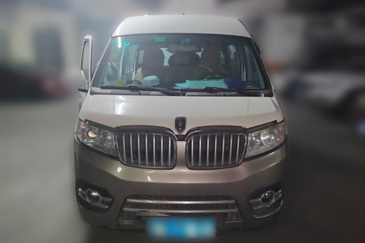 Used Jinbei New Hiace X30L 2016 1.5L Wealth Edition Van DLCG14 Front