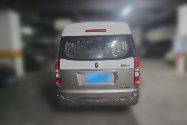 Used Jinbei New Hiace X30L 2016 1.5L Wealth Edition Van DLCG14 Rear