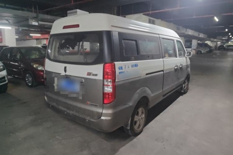 Used Jinbei New Hiace X30L 2016 1.5L Wealth Edition Van DLCG14 Rear Right 45 Deg