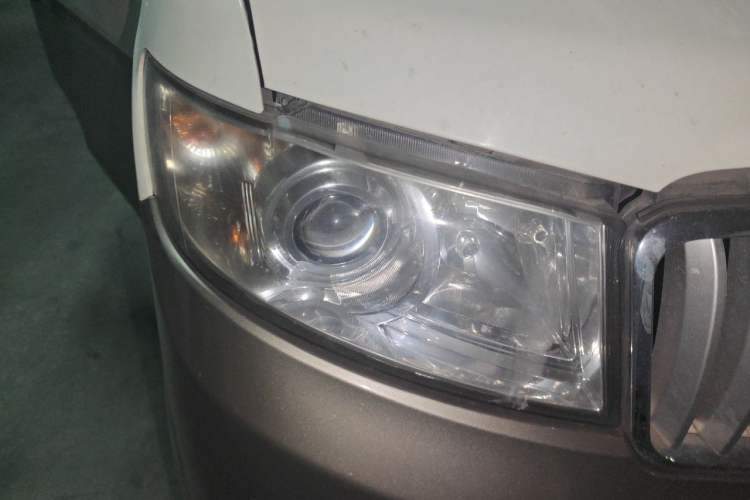 Used Jinbei New Hiace X30L 2016 1.5L Wealth Edition Van DLCG14 Right Front Headlight