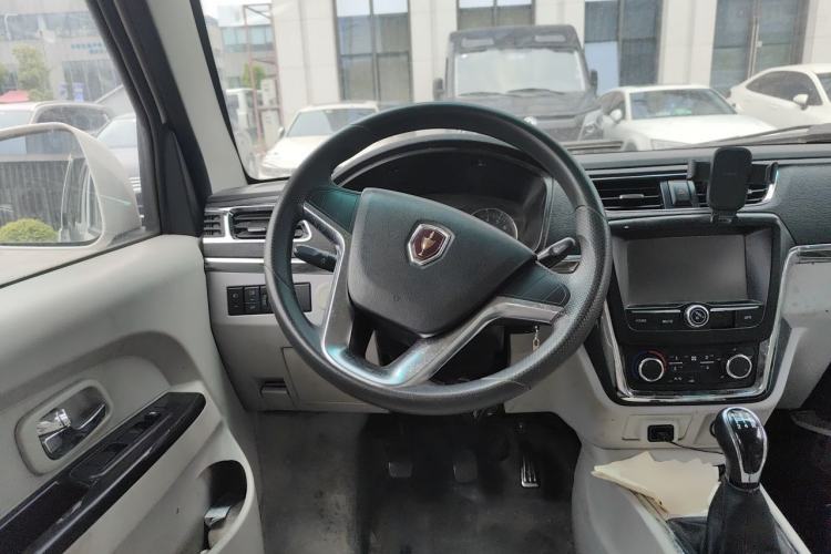Used Jinbei New Hiace X30L 2016 1.5L Business Edition Natural Gas DLCG14 Steering Wheel