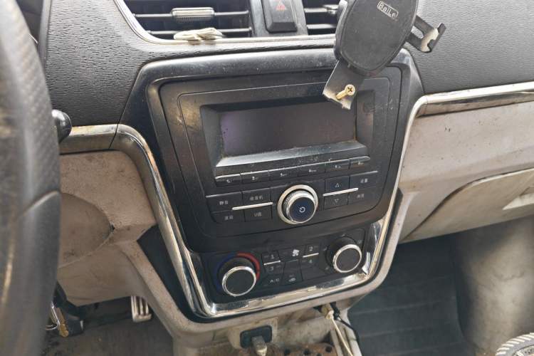 Used Jinbei New Hiace X30L 2016 1.5L Wealth Edition DLCG14 Audio And AC Panel