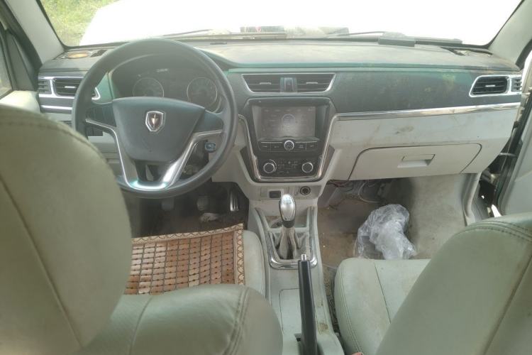 Used Jinbei New Hiace X30L 2016 1.3L Wealth Edition DLCG12 Center Console