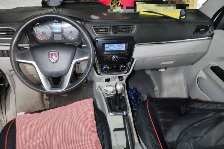 Used Jinbei New Hiace X30L 2016 1.3L Wealth Edition DLCG12 Center Console