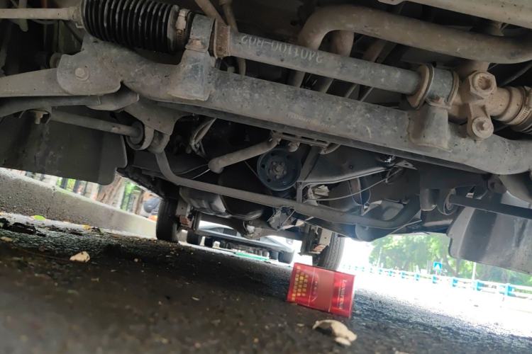 Used Jinbei New Hiace X30L 2016 1.5L Business Edition DLCG14 Chassis Front