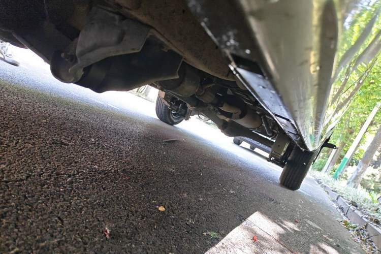 Used Jinbei New Hiace X30L 2016 1.5L Wealth Edition DLCG14 Chassis Front Left