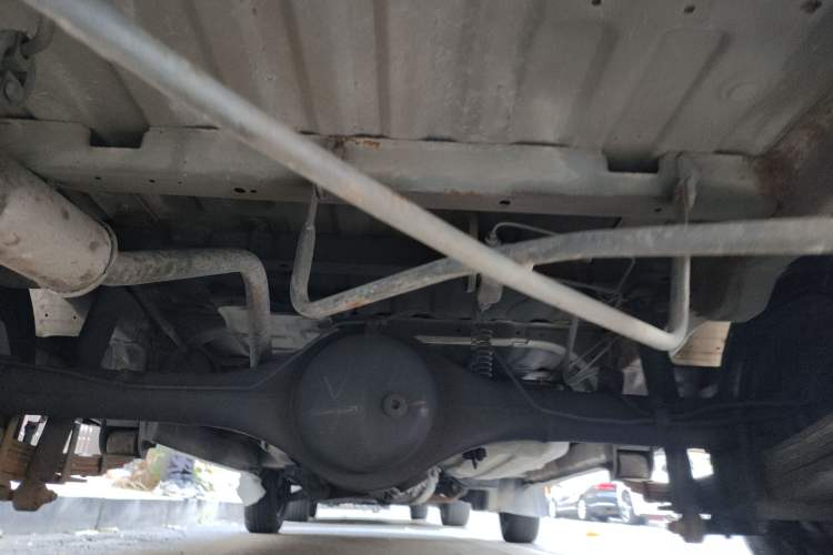 Used Jinbei New Hiace X30L 2016 1.5L Wealth Edition Van DLCG14 Chassis Rear