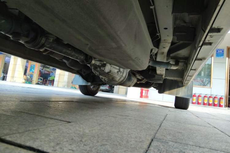 Used Jinbei New Hiace X30L 2016 1.5L Business Edition Van DLCG14 Chassis Rear Right